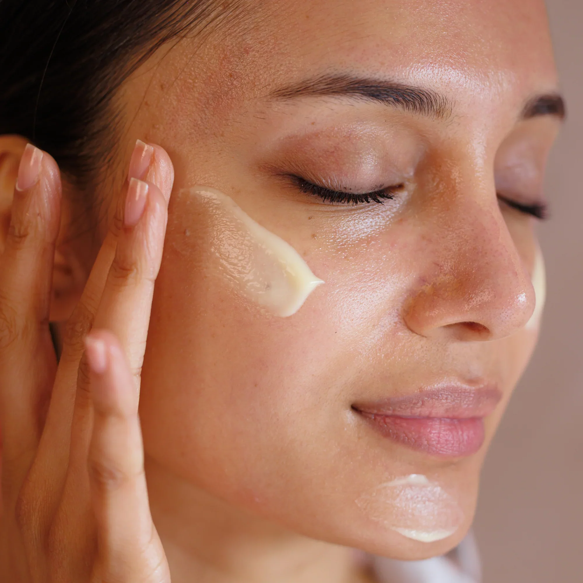 Mauli Rituals Lotus & Bakuchi Skin Harmony Cream - Image 8