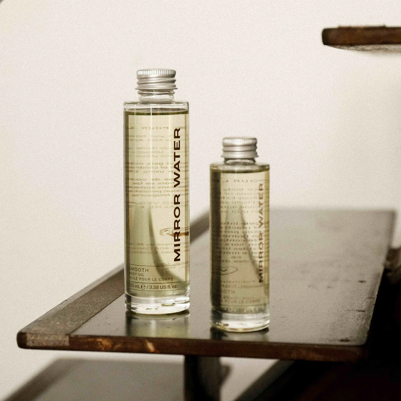 Mirror Water Smooth Body Oil - Image 2