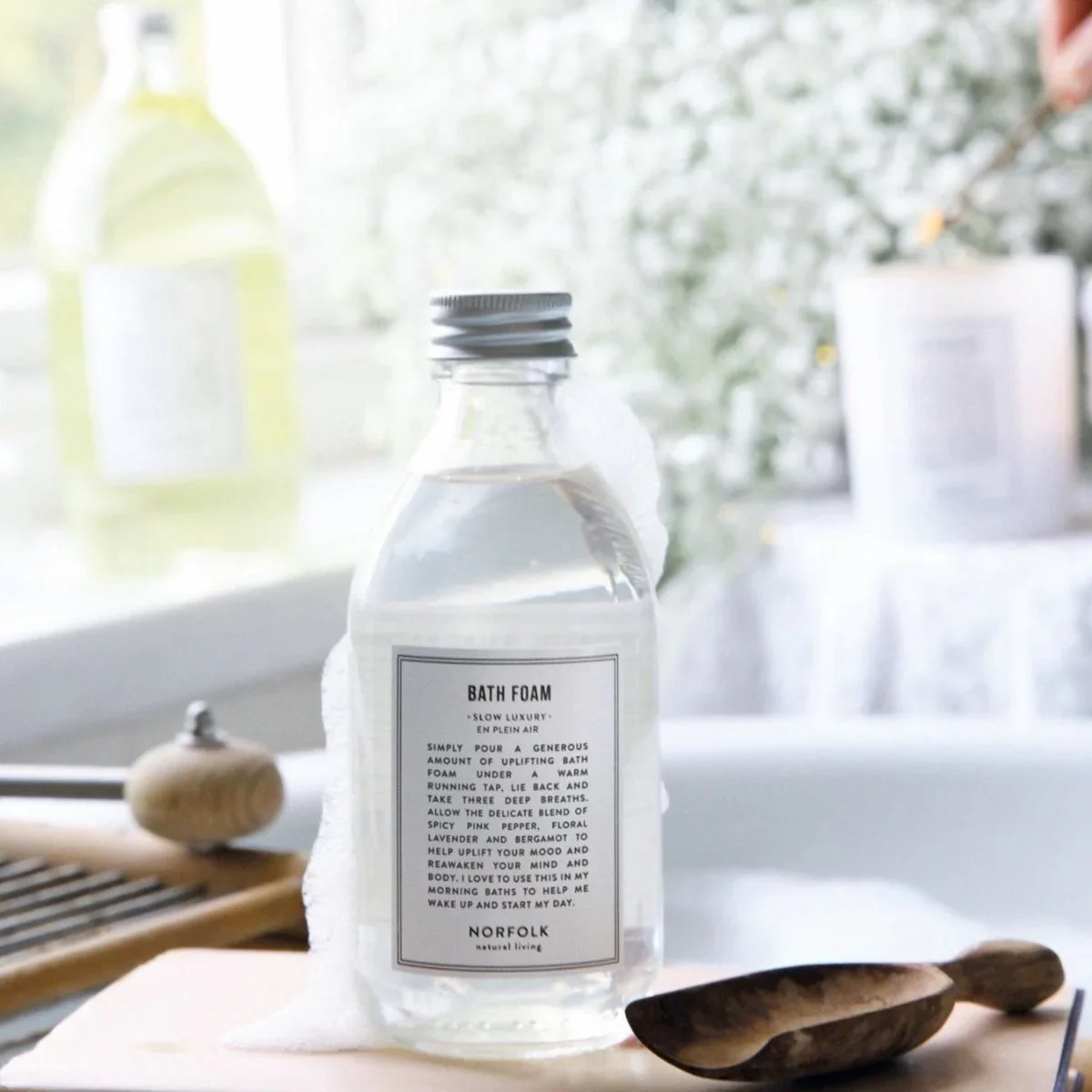 Norfolk Natural Living Bath Foam - Image 2