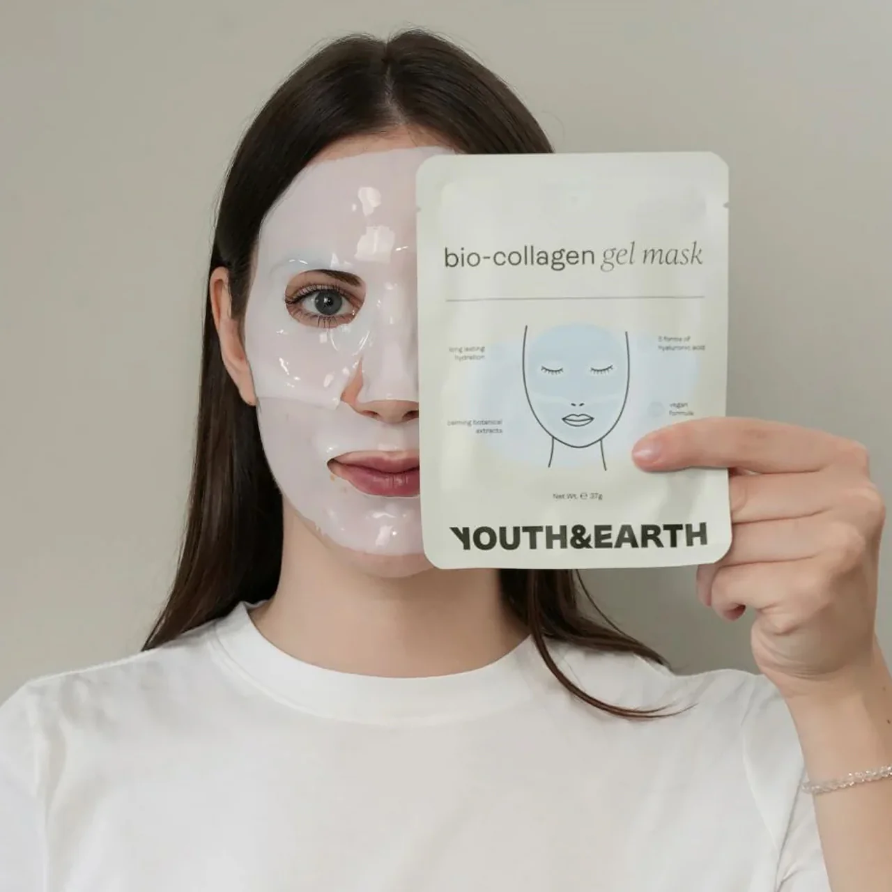 Youth & Earth Hyaluronic Acid - Bio-Collagen Gel Face Mask - Image 7